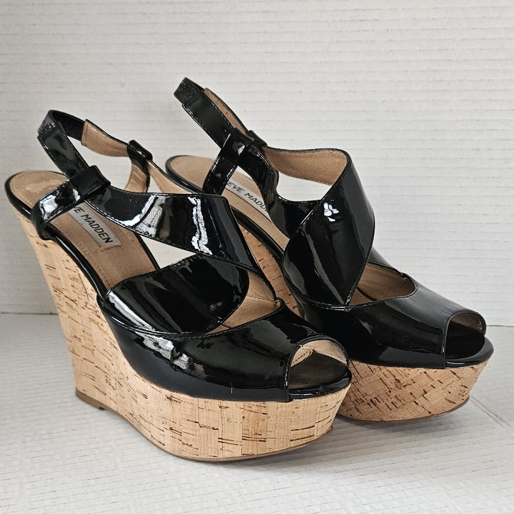 Steve Madden Wheatly black patent leather wedge heels size 9‎